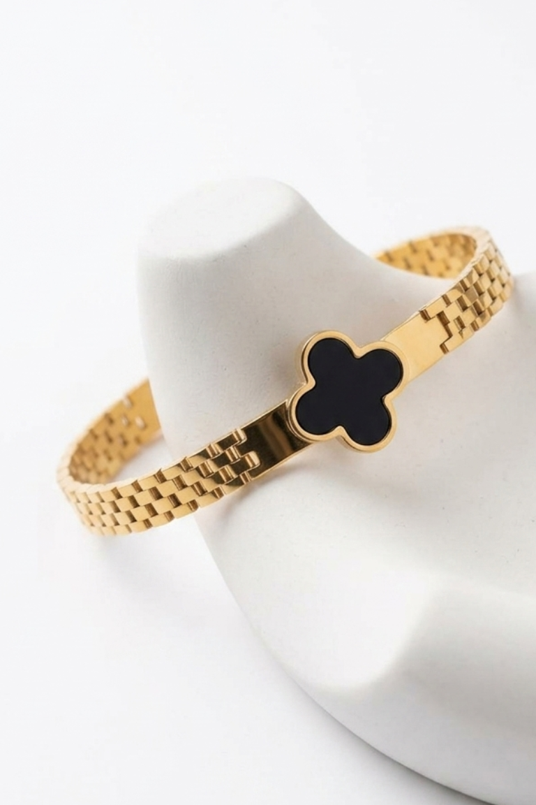 Clover Leaf Motif Bracelet | Jewelza Bracelet