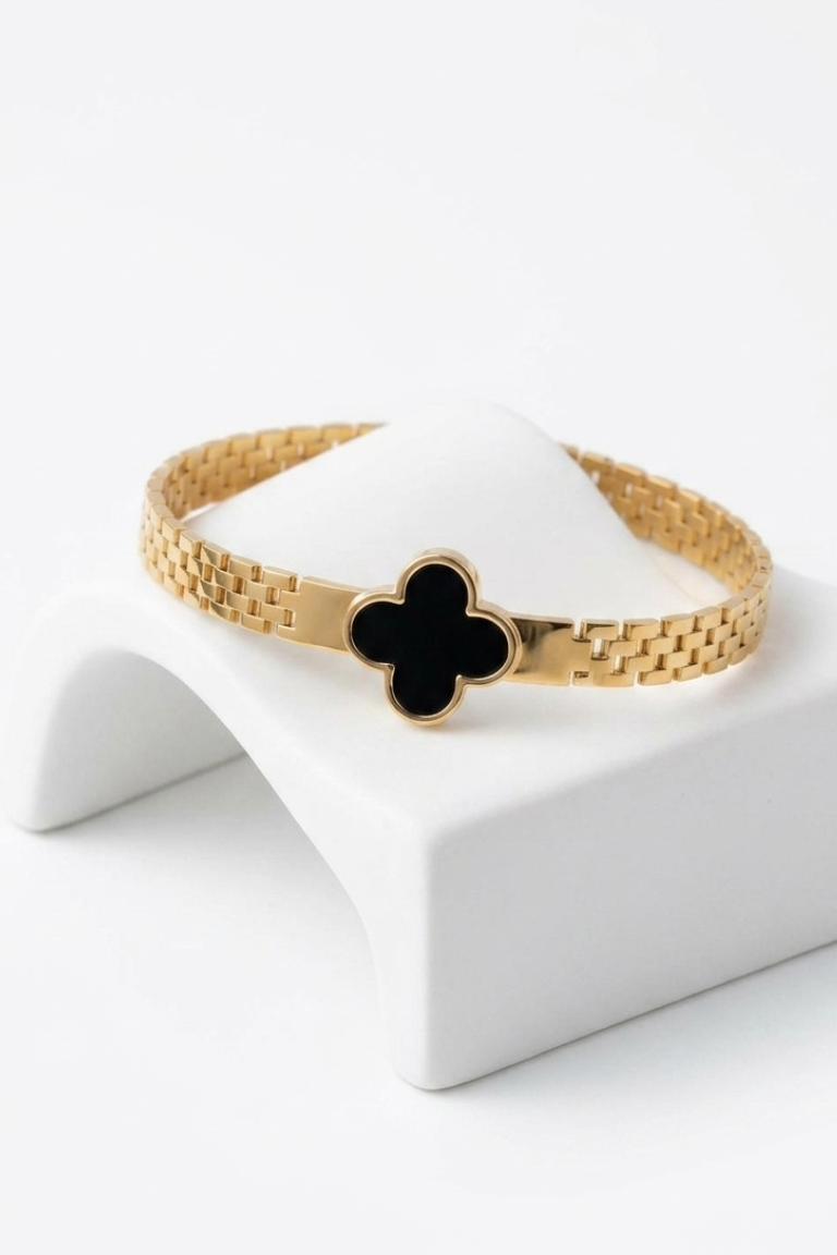 Clover Leaf Motif Bracelet | Jewelza Bracelet