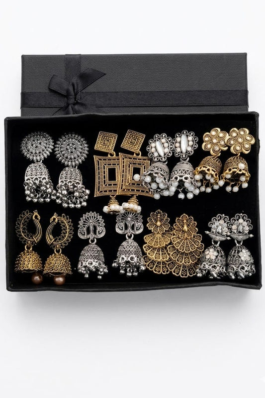 8 Pair Golden Jhumka With Box